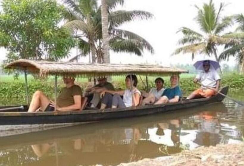 酒店 Nissi Budget Rooms Alleppey