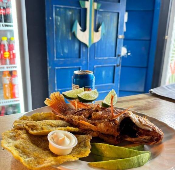 هتل Náutica Represa Hidrosogamoso