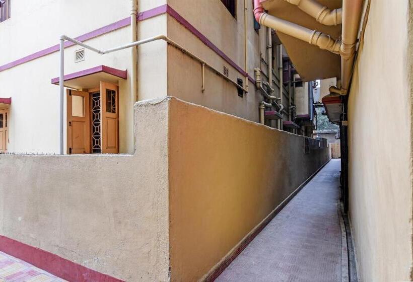 酒店 Airport Palace