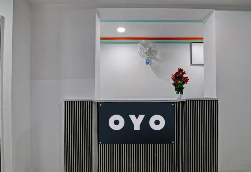 酒店 Airport Palace