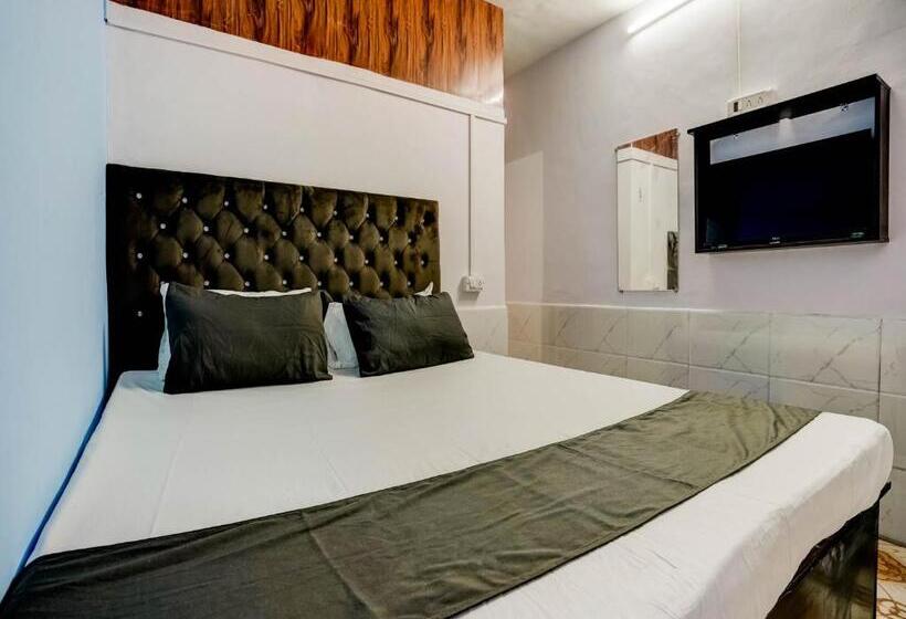 فندق Vira Palace