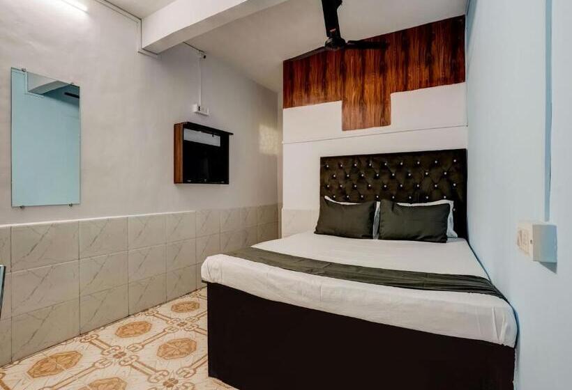 فندق Vira Palace