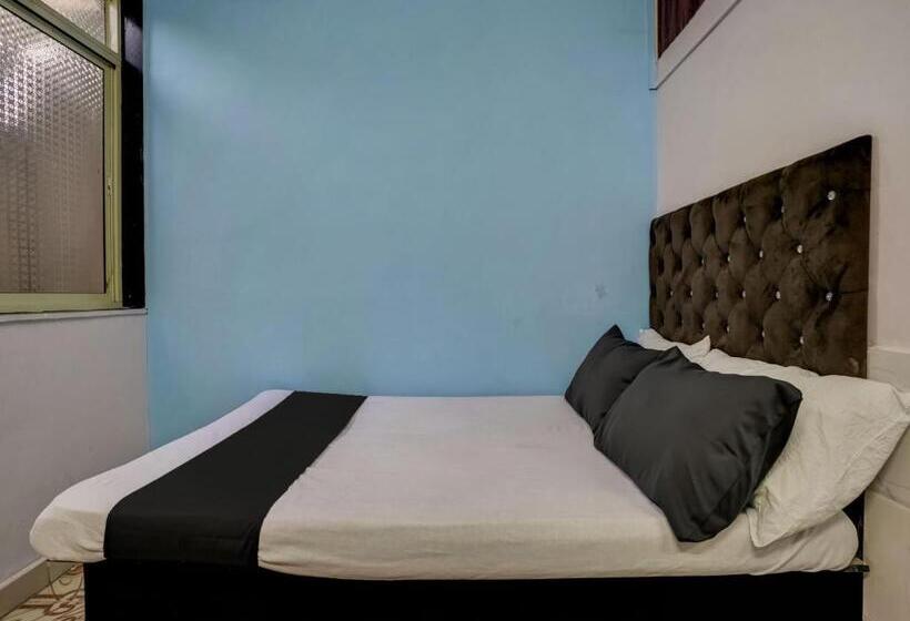 فندق Vira Palace