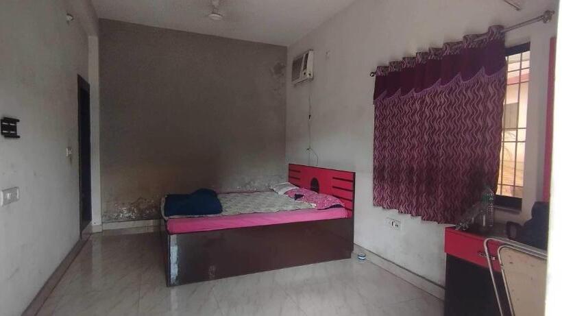 فندق Oyo Guldasta Marriage Hall