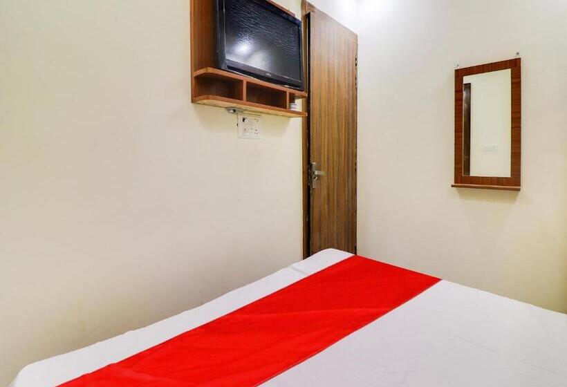 호텔 Heaven Inn Guest House & Restro