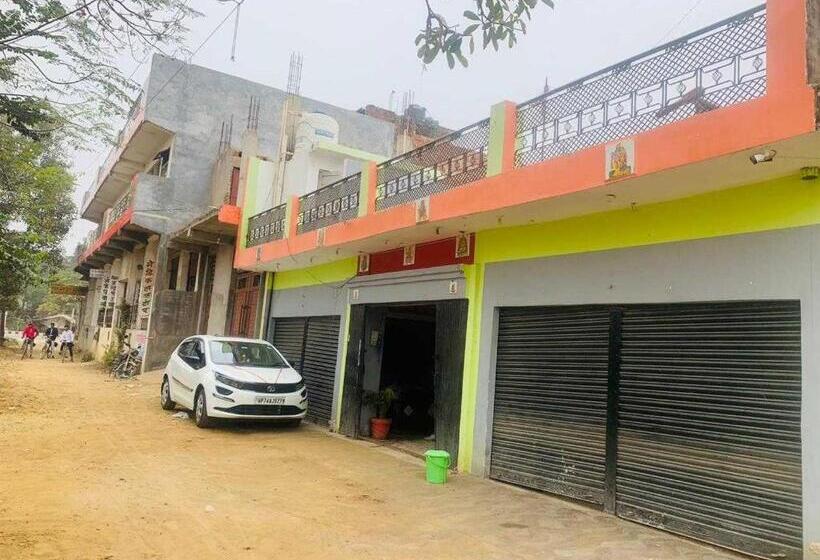 ホテル Oyo Indian