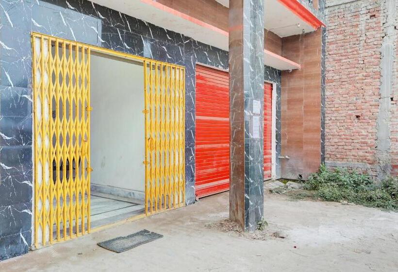 Hotel Oyo Royal Guest House