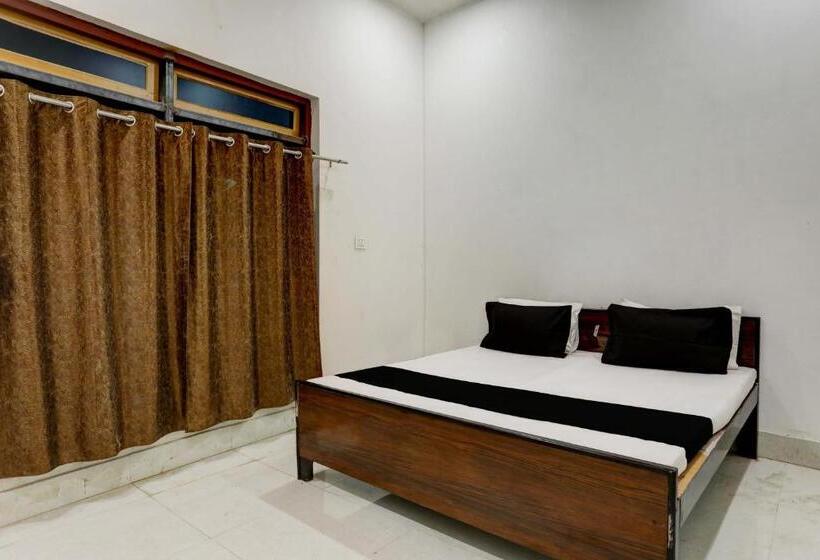 Hotel Oyo Royal Guest House