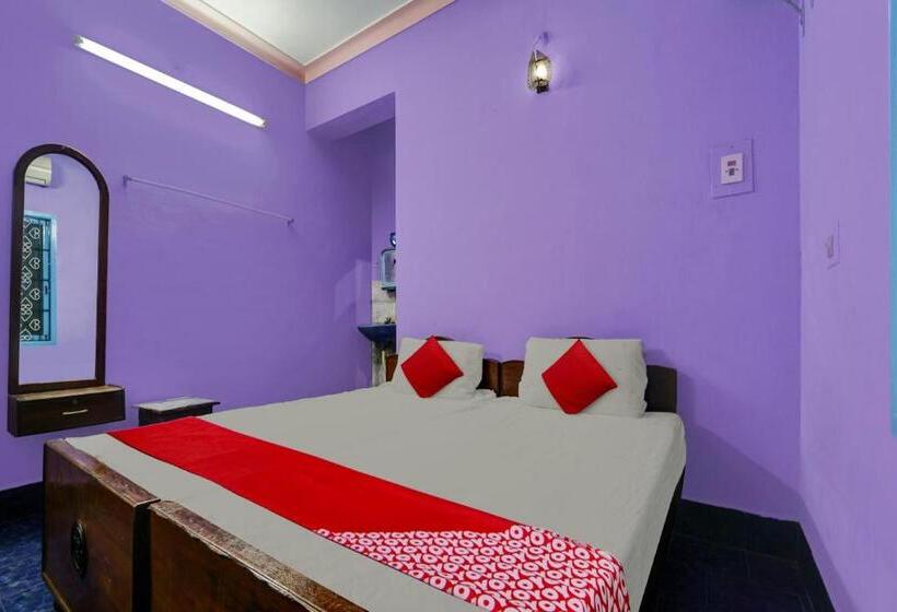 Отель Oyo Sri Sivasakthi A/c Lodge