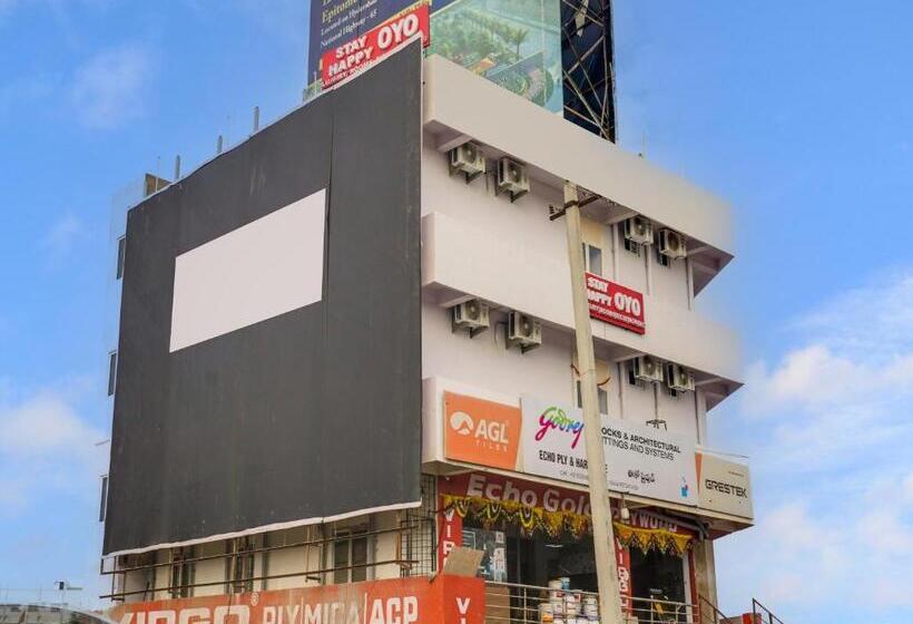 酒店 Oyo Stay Happy