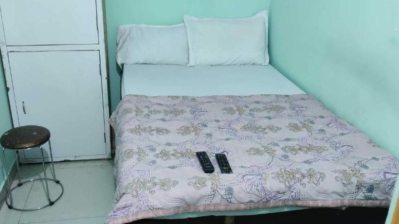 호텔 Oyo Sushila Devi Guest House