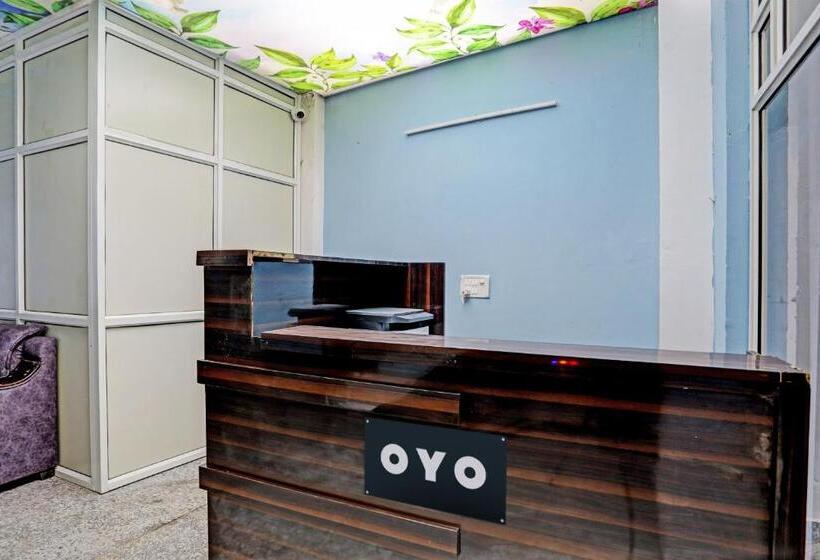 ホテル Oyo The Batter Inn