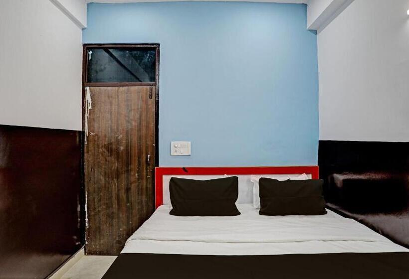 ホテル Oyo The Batter Inn