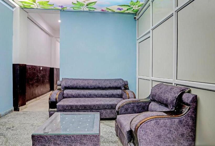 ホテル Oyo The Batter Inn