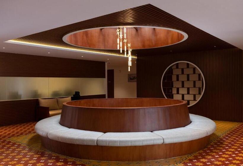 فندق Palcastle Regency