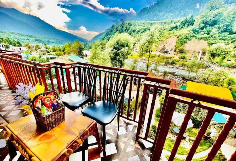 هتل The Winterfield Riverside Resort Manali