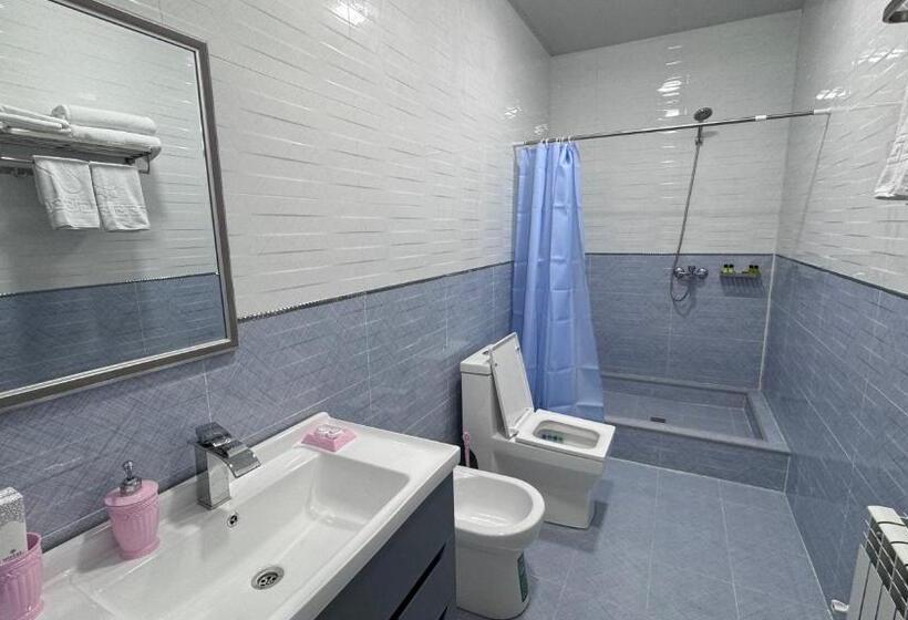 בית מלון כפרי Parvoz