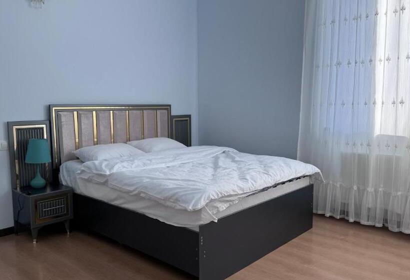 בית מלון כפרי Parvoz