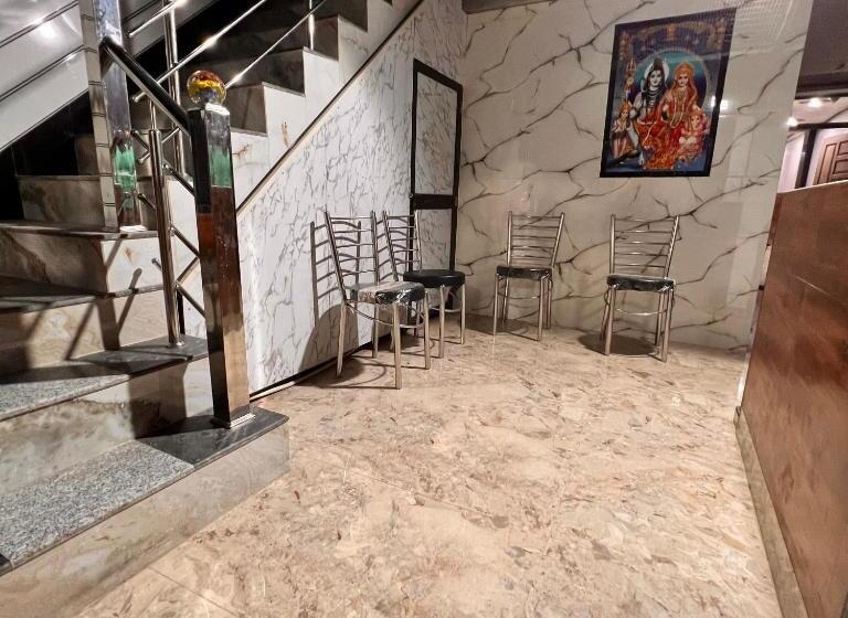 בית מלון כפרי Raghunandan Near Shree Ram Janambhumi