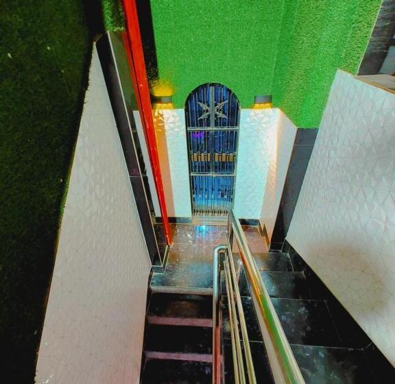 בית מלון כפרי Raghunandan Near Shree Ram Janambhumi