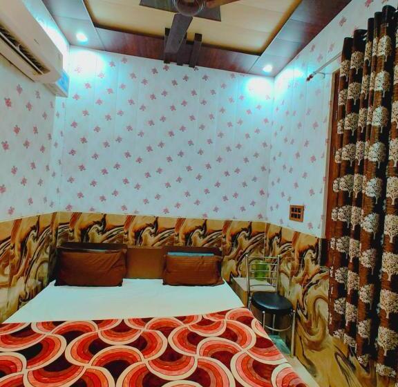 בית מלון כפרי Raghunandan Near Shree Ram Janambhumi