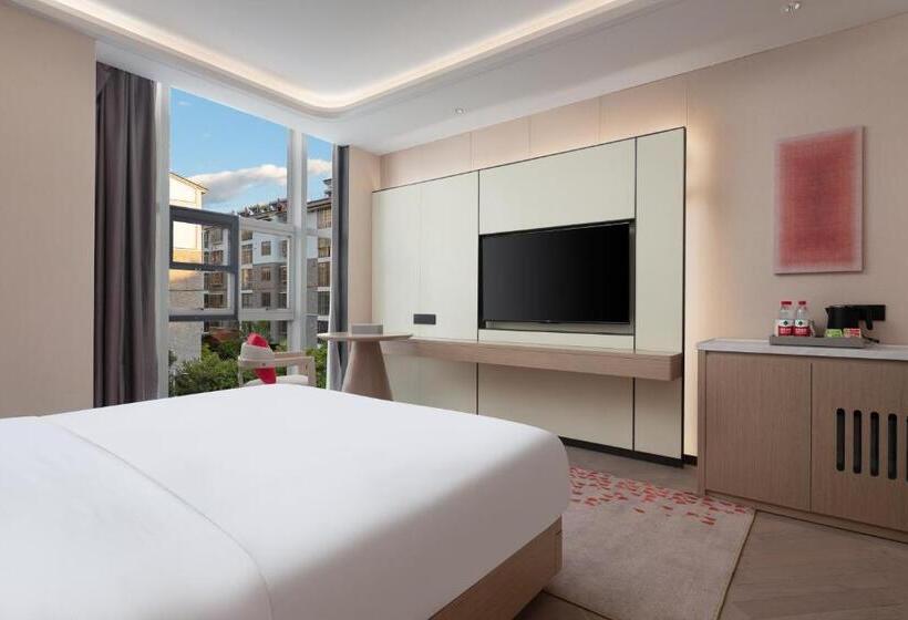 בית מלון כפרי Ramada By Wyndham Honghe Kaiyuan