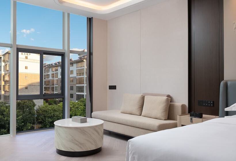 בית מלון כפרי Ramada By Wyndham Honghe Kaiyuan