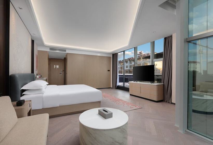 בית מלון כפרי Ramada By Wyndham Honghe Kaiyuan