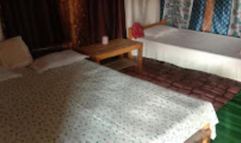 Отель River Wind Cottage Majuli