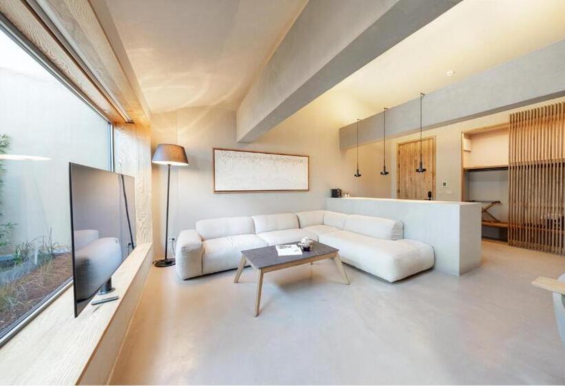 בית מלון כפרי Roome