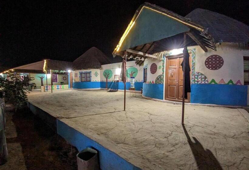 호텔 Salt Desert Homestay