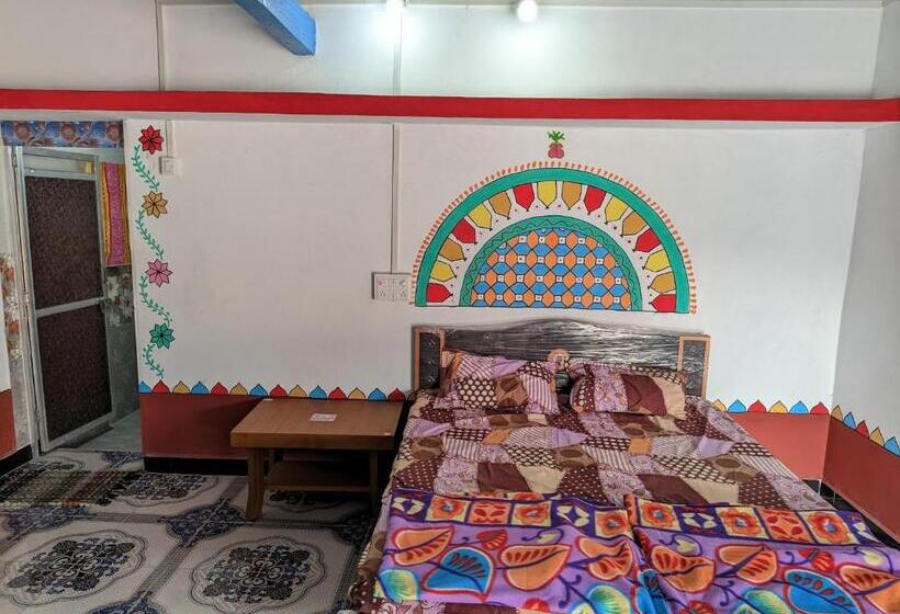 호텔 Salt Desert Homestay