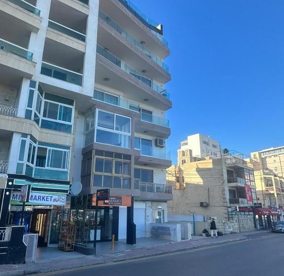 هتل Seafront Penthouse