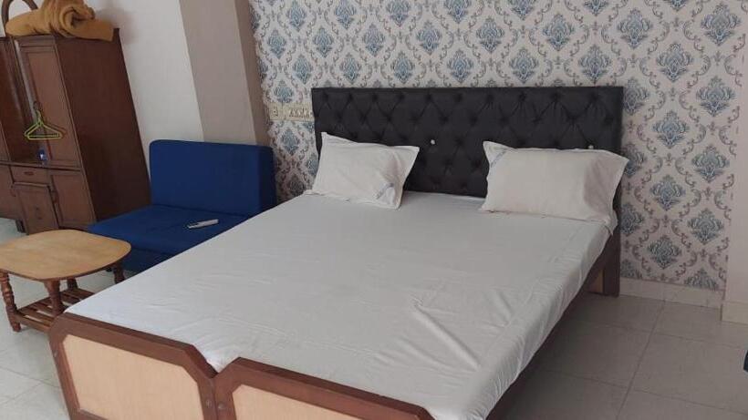 ホテル Soorya Comforts