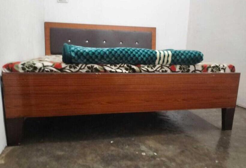 ホテル Spot On Royal Blue Moon