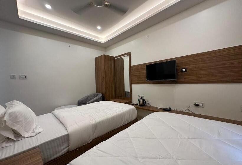 ホテル Sri Krishna Residency Srirangam