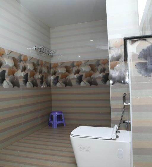 Отель Sriranganivas