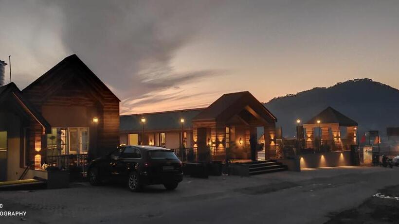 בית מלון כפרי Star Mount View