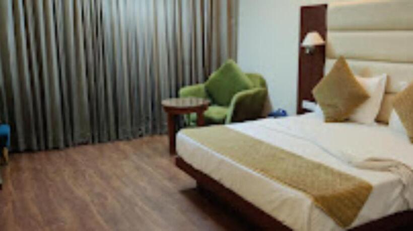 ホテル The Ebony , Saharanpur