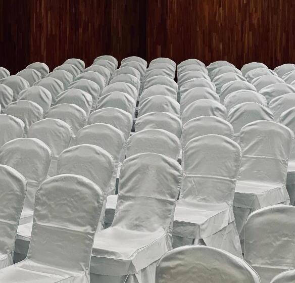 酒店 The Habitat Suites