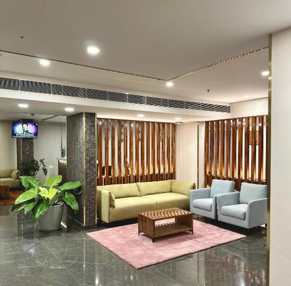 酒店 The Habitat Suites