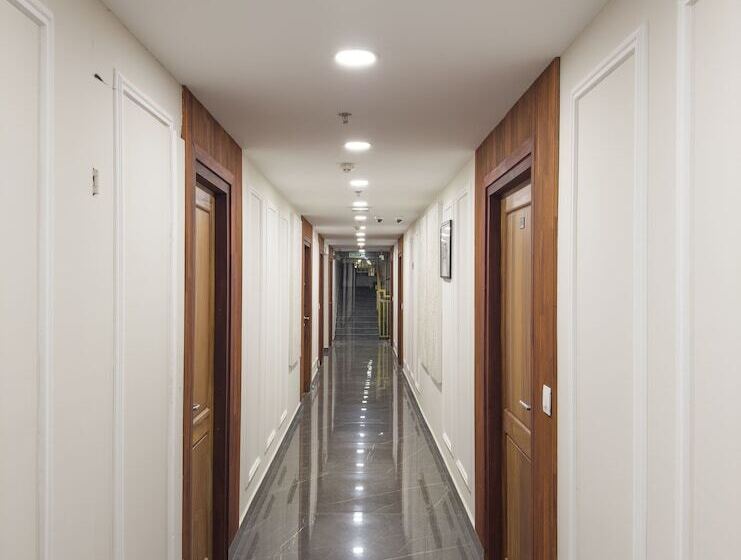 酒店 The Habitat Suites