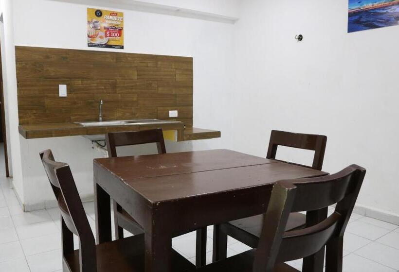 Отель Tropical Suites