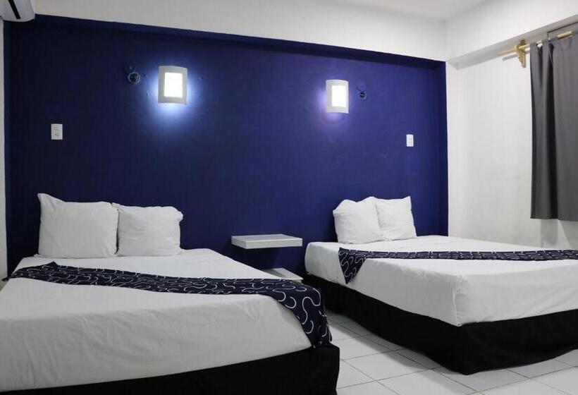 Отель Tropical Suites