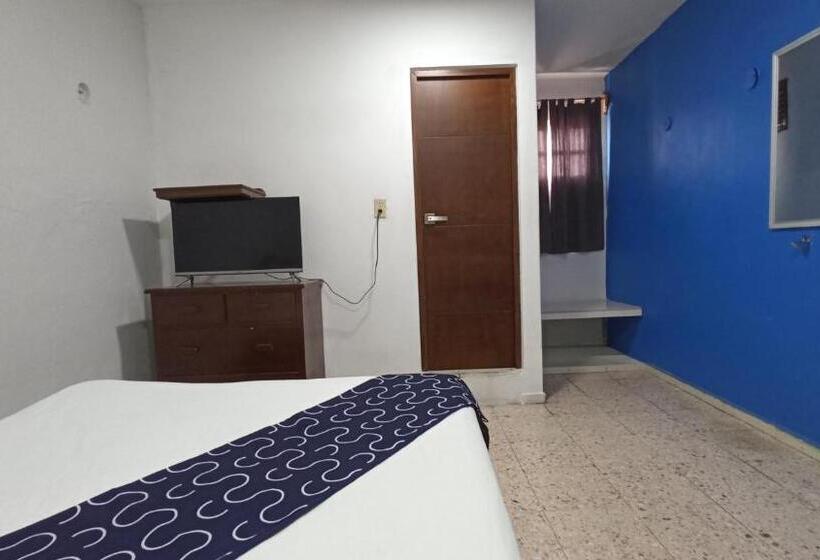 Отель Tropical Suites