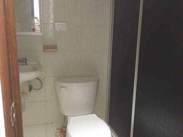 Отель Tropical Suites