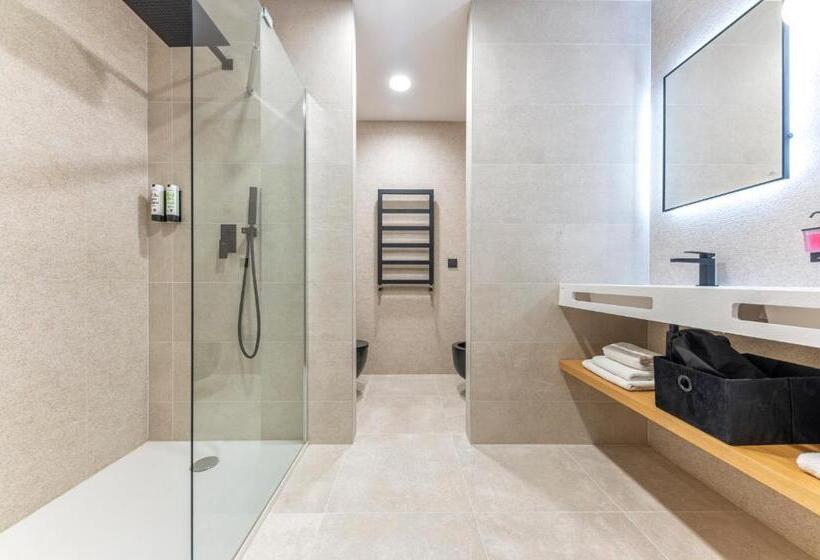 בית מלון כפרי Villa Universitaria