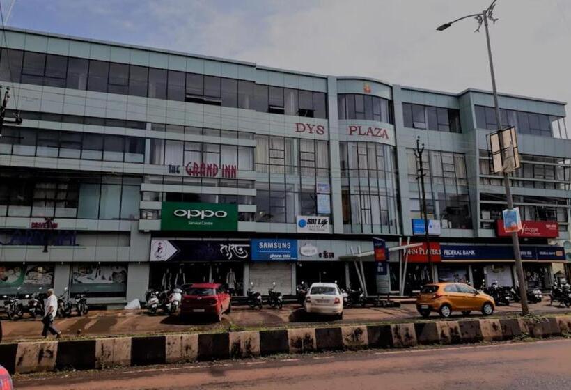 בית מלון כפרי Vits Select Grand Inn, Ratnagiri