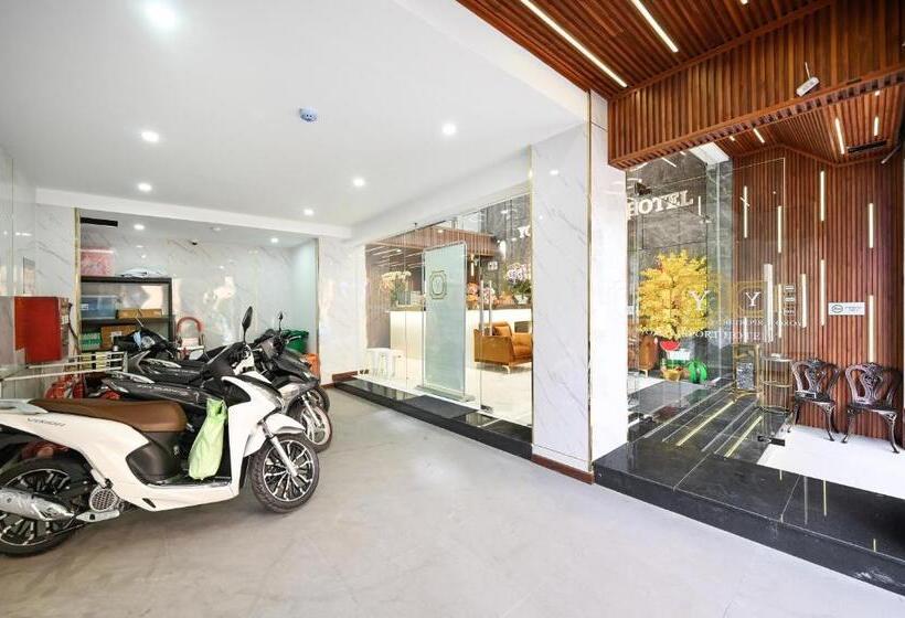 هتل Yoko Airport Saigon