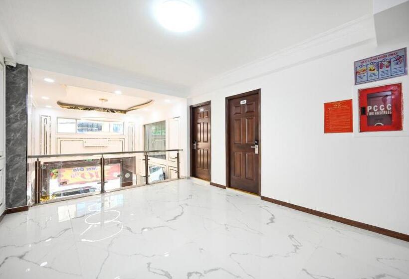 هتل Yoko Airport Saigon